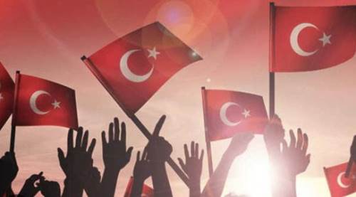 28 Ekim yarım gün mü, 29 Ekim kaç gün tatil? Cumhuriyet Bayramı 2026 hangi güne denk geliyor, özel sektöre tatil var mı?