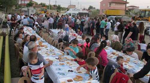 29 MAHALLEDE İFTAR SEVİNCİ YAŞANDI