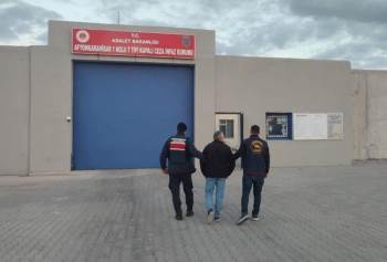 3 Ayrı Suçtan Aranan Şahıs Yakalandı

