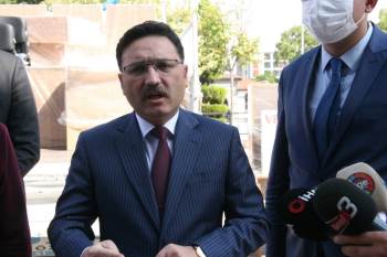 3 Bin 94 Öğrenciye Televizyon Ve Çalışma Masası Yardımı
