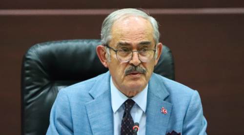 3 ildeki seçmen Yılmaz Büyükerşen’i istiyor!