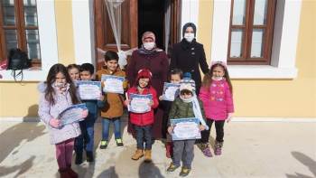 4-6 Yaş Kur’An Kurslarında Karne Heyecanı
