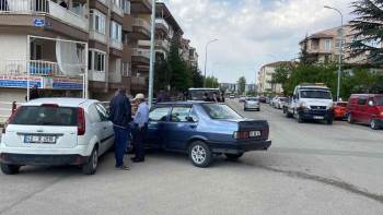 4 Aracın Karıştığı Kazada 3 Kişi Yaralandı
