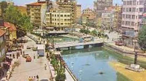 40 yılda hiçbiri kalmadı