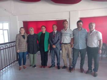 43 Delegenin Oyunu Alan Toptaş Güven Tazeledi
