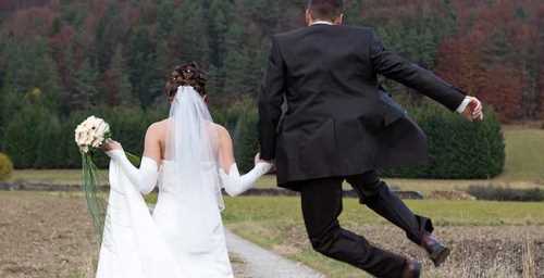 5 AYDA 5 KADINI DOLANDIRDI