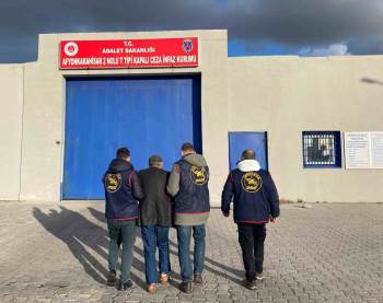 5 Yıldır Kaçan 74 Yaşındaki Cinayet Şüphelisi Yakalandı
