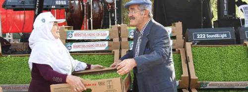 500 bin domates fidesi daha!