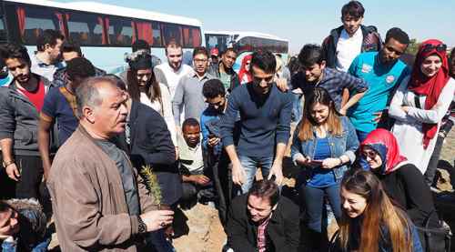 500 fidanı toprakla buluştu