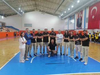 6 Kütahyalı Hakem, Sakarya’Da Bocce, Petank Ve Volo Müsabakalarında Görev Aldı
