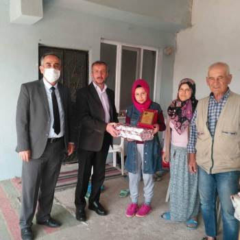 6 Milyon Sayfa Kitap Okudular
