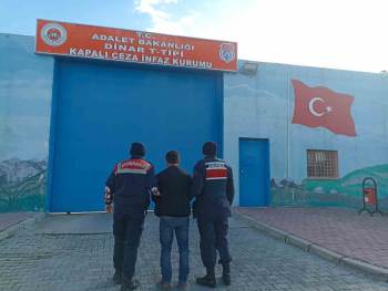 6 Yıl 3 Ay Hapis Cezası İle Aranan Şahıs Köyünde Yakalandı
