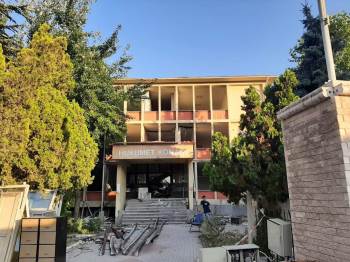 61 Yıl Hizmet Veren Hükümet Konağı Binası Yıkıldı
