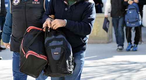 7 adrese eş zamanlı baskın: 6 gözaltı