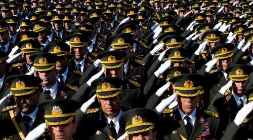 7 general ve amiral emekliliğini istedi