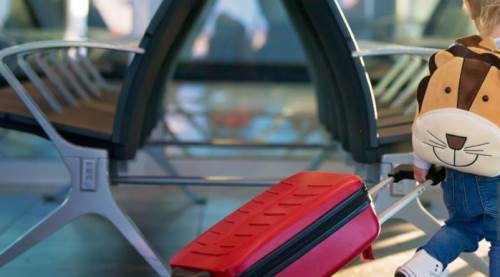 7 Yaşındaki Çocuk Tek Başına Uçağa Binebilir mi?