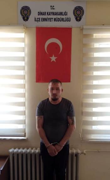 70 Bin Tl Dolandırdıkları Kadını Ertesi Gün Yine Dolandırmak İsteyince Yakalandılar
