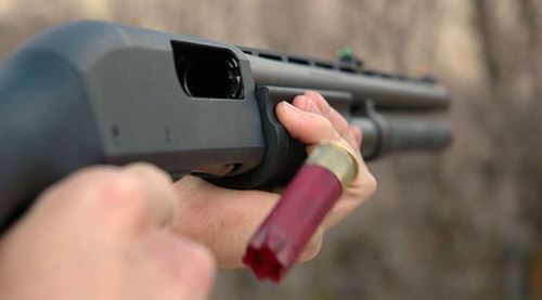 8 bin lira için tüfekle 2 yeğenini öldürdü!