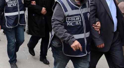 8 kişi FETÖ'den tutuklandı