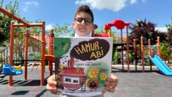 8 Yaşındaki Mert, Yaşadığı Akran Zorbalığını Yazdı