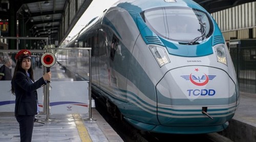 96 YHT seti ihalesi iptal edildi