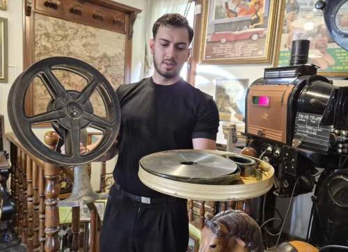 98 yıllık sinema makinesi Eskişehir'de zamana direniyor