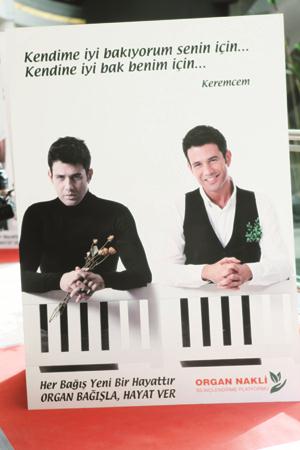 KEREMCEM İMZA GÜNÜ İÇİN NEOPLUS OUTLET TEYDİ