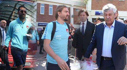 A Milli Futbol Takımı İzlanda maçı için Eskişehir'e geldi