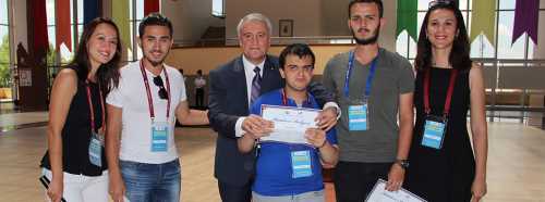 A.Ü. ENGELLERİ KALDIRIYOR