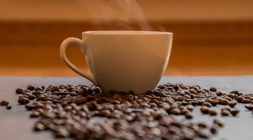 Aç karna kahve içmek zararlı mı?