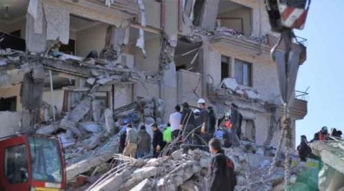 Acı gerçeği ortaya çıkardılar: Binalarda deniz kumu kullanılmış