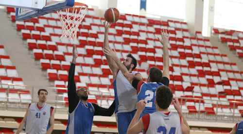 Acıbadem mesaisi başladı