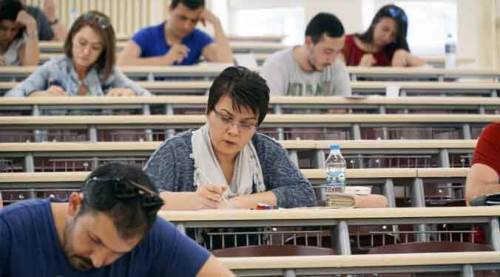 Açıköğretim'de vizeler bu hafta sonu! (Açıköğretim ara sınav tarihleri)