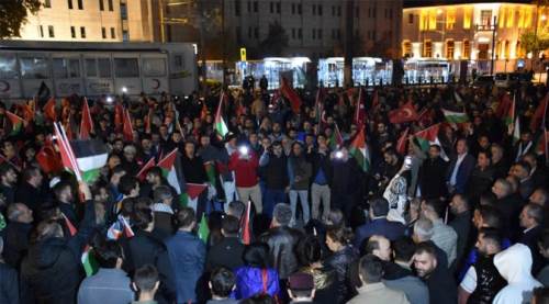 Acımasız saldırı Eskişehir'de protesto edildi