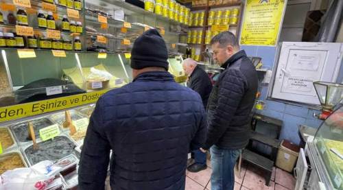 Acısıyla şifa veriyor, Eskişehirliler kapış kapış alıyor!