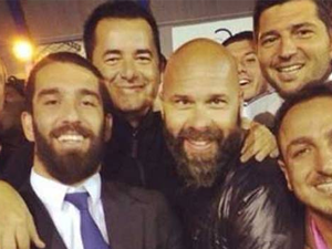 Acun'dan Arda Turan bombası!