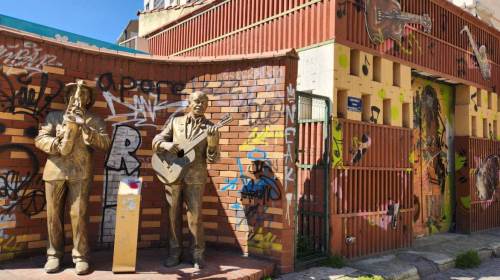 Adalar’da vandallık: Heykeller ve duvarlar hedefte