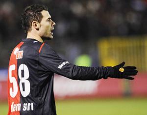 Adem Sarının aklı Es Este