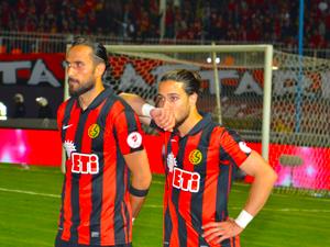 Adım Adım Gidiyorlar