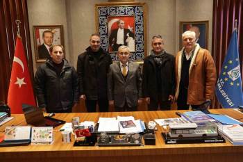 Adnan İnal Ve Yönetim Kurulu Üyelerinden Başkan Işık’A Ziyaret
