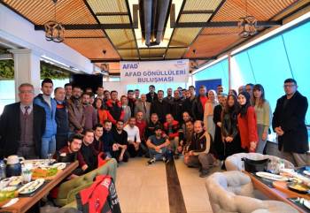 Afad Gönüllüleri Bir Araya Geldi
