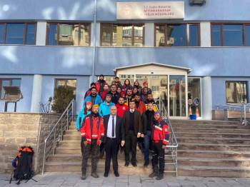 Afet Bölgesine Giden İlk Sağlık Ekipleri Geri Döndü
