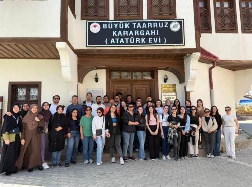 AFSÜ’lü gençler Şuhut’un tarihine tanıklık etti