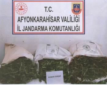 Afyon’Da 17 Kilo 100 Gram Kubar Esrar Ele Geçirildi
