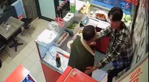 Afyon'da akıl almaz olay: Çiğ köfte yüzünden...