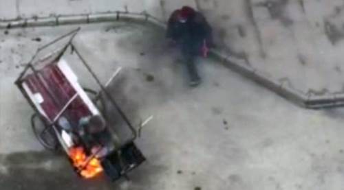 Afyon'da bir garip olay: Belediyeye kızıp, ateşe verdi!