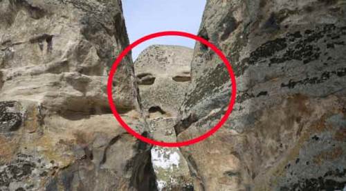 Afyon'da bu kaya görenleri şaşkına çeviriyor!