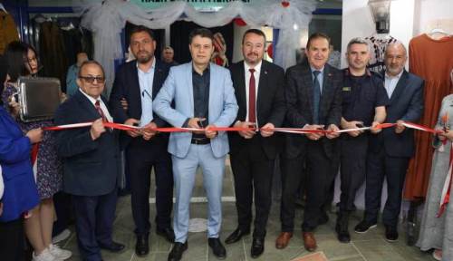 Afyon'da el emeği ürünler sergilendi, büyük beğeni topladı