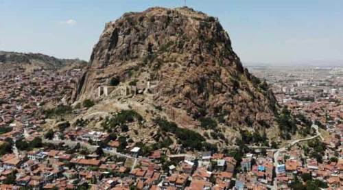 Afyon'da eşsiz manzarayı izleyebilmek için tam 625 basamak...