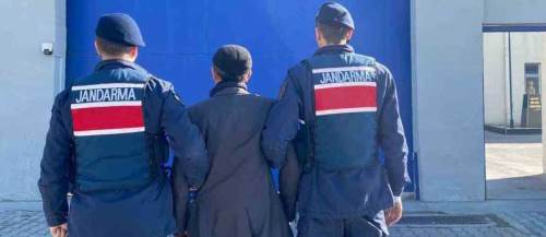 Afyon'da jandarma operasyonla yakaladı! Suçları saymakla bitmiyor...